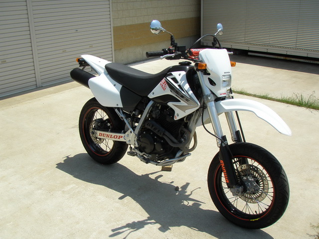 Купить мотоцикл Honda XR400 Motard 2005 фото 5